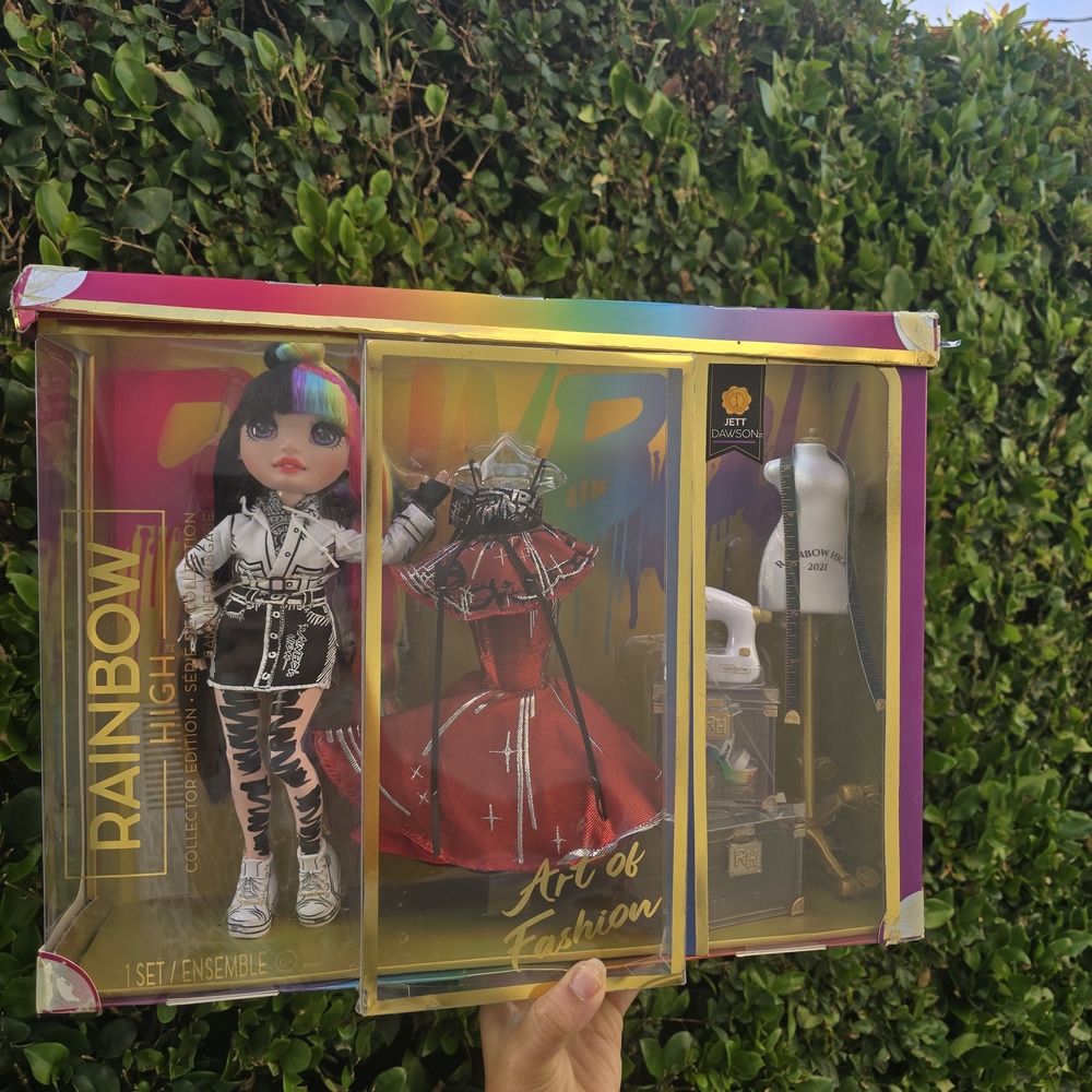 Rainbow High Art of Fashion Doll Set